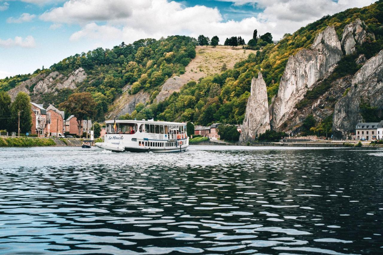 Gite De La Tour - Dinant Evasion Exteriör bild